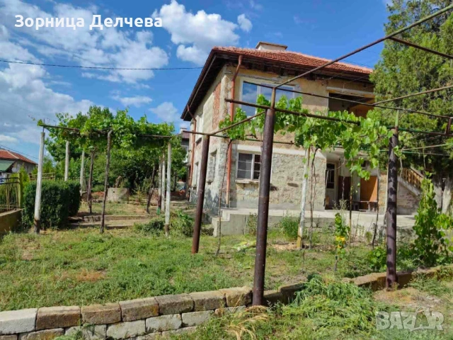 Продажба на двуетажна къща в село Браст община Димитровград, снимка 4 - Къщи - 54714684
