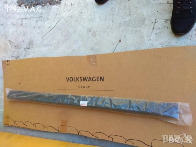 191853515F/2BC**НОВО**VW**VAG**GOLF 2**ЛАИСНА ЗА ПРЕДНА ЛЯВА ВРАТА**ЗА 2- ВРАТИ , снимка 2 - Части - 55277272