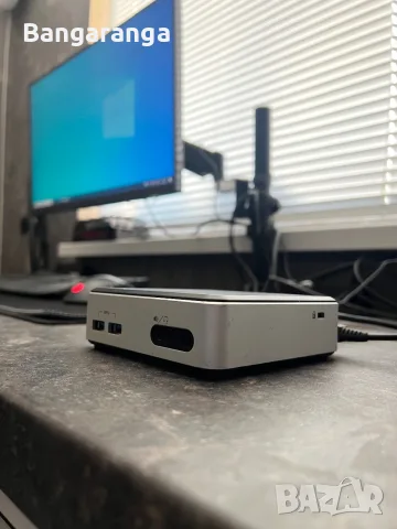 Мини Компютър Intel Nuc / i5 4-Gen / 12GB RAM , снимка 2 - За дома - 55316497