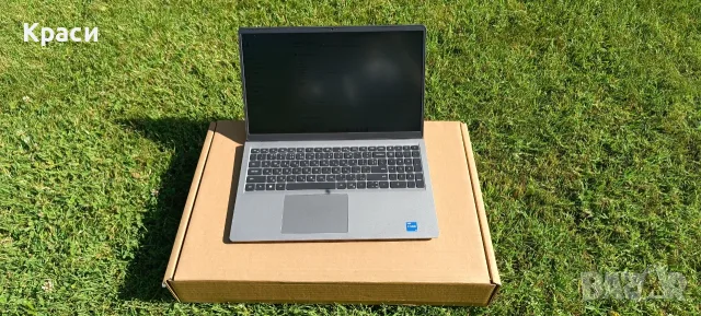 Лаптоп Dell Vostro 15 3530 15.6" - Intel Core i5-1335U, 16GB RAM, 1TB SSD, Windows 11 Pro, снимка 2 - Лаптопи за игри - 55352301