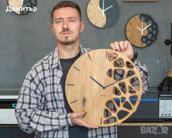 Стенен Часовник от Дъб "Клетка", Подарък за Дома, Ръчно изработен, Авторски Дизайн