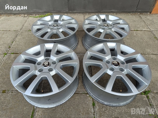 ОРИГИНАЛНИ джанти 17 ' цола 5x112 SKODA / Шкода ЕТ45 7J 57,1, снимка 4 - Гуми и джанти - 54568946