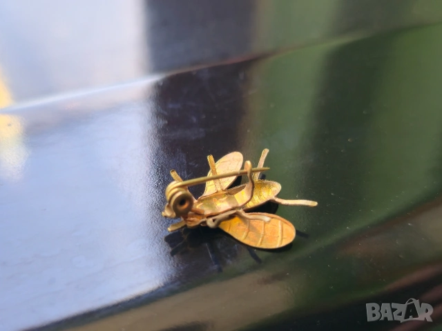 Стара бронзова брошка муха, снимка 6 - Антикварни и старинни предмети - 54320421