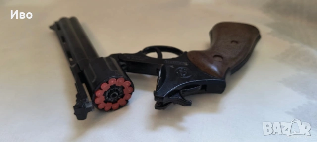 Колекционерски револвер с капси Colt Python (12 капси) – Рядък модел, МЕТАЛЕН, New Old Stock (NOS), снимка 10 - Колекции - 55175389