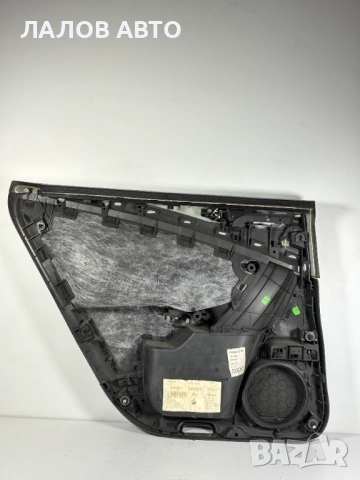 Задна дясна кора врата VW Passat B6 седaн, снимка 2 - Части - 54764493
