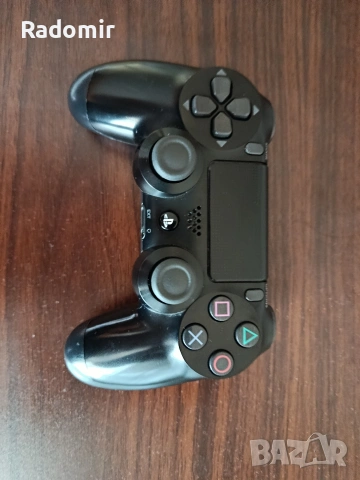 Ps4 slim 1tb + 1 джойстик и необходимите кабели , снимка 8 - PlayStation конзоли - 55061575