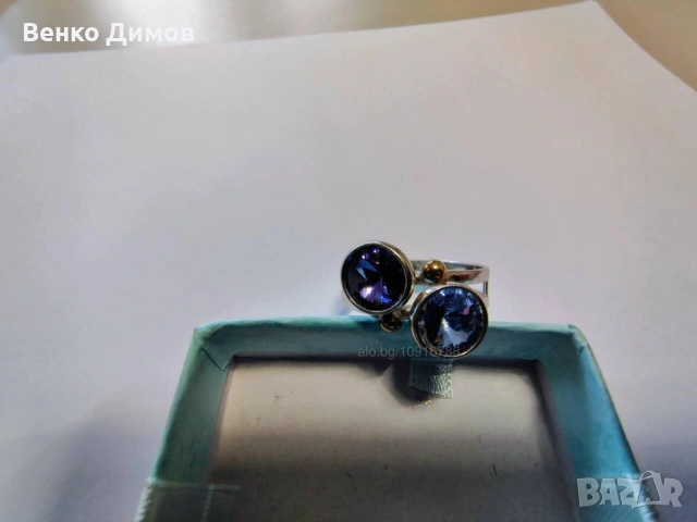 Сребърен пръстен от колекцията Express Yourself, син и лилав кристали Swarovski!, снимка 12 - Пръстени - 54382064