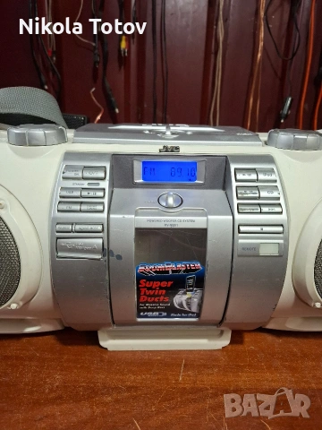 Продава се туба JVC RV-NB51W. , снимка 2 - Радиокасетофони, транзистори - 54912708