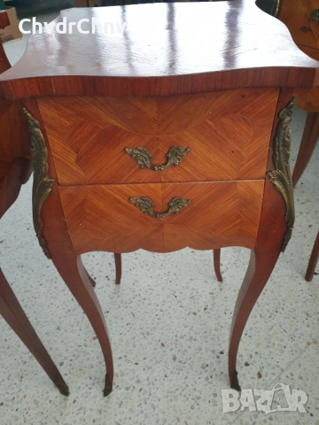 2бр-чифт стари френски дървени конзолни масички-шкафчета за легло, снимка 7 - Шкафове - 54091644