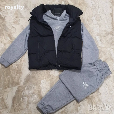 Nike Нов Дамски Екип Найк Различни Цветове 