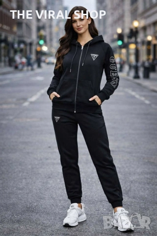 Дамски екипи GUESS
