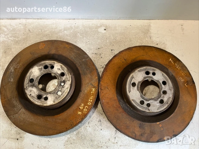 Предни спирачни дискове ляво и дясно 420 CDI за Mercedes ML W164 (2007) – много добро състояние