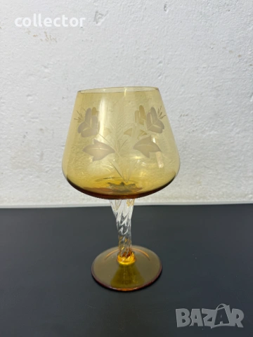 Гравирана чаша тип „Рьомер“. №8038