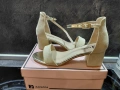 Нови елегантни бежови сандали Zapatos с дебел ток – Номер 38, снимка 3