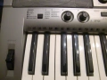 Продавам синтезатор YAMAHA YPT-400 запазен   , снимка 6