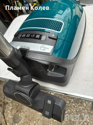 Miele прахосмукачка, снимка 4 - Прахосмукачки - 54810317