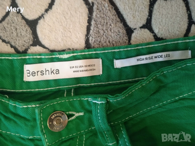 Bershka – Широки дънки в зелено, снимка 4 - Дънки - 53963058
