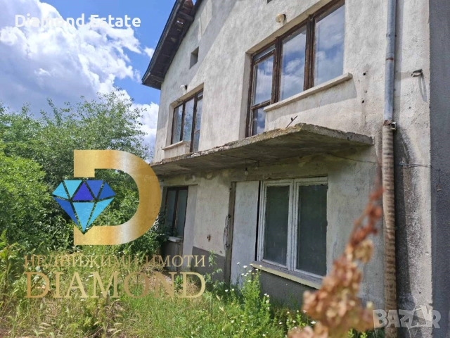 Двуетажна къща в село Тракия, обл. Стара Загора, снимка 2 - Къщи - 54712831