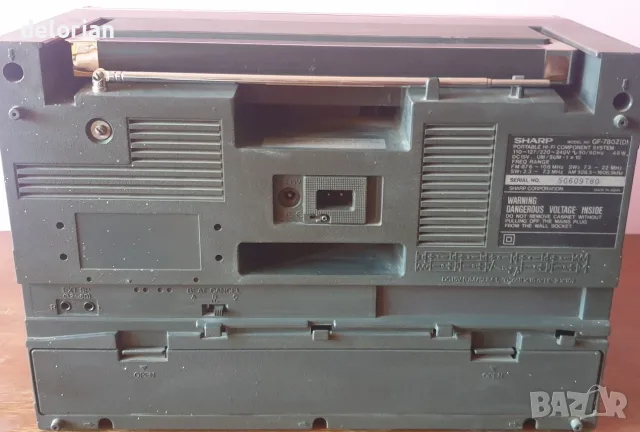 Радиокасетофон Sharp GF-780, снимка 4 - Радиокасетофони, транзистори - 55479436