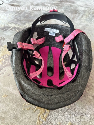 Детска каска Specialized 44-52 cm, снимка 3 - Аксесоари за велосипеди - 54053838