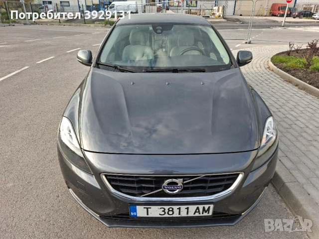 Volvo V40 1.6D Summum, снимка 15 - Автомобили и джипове - 54564200