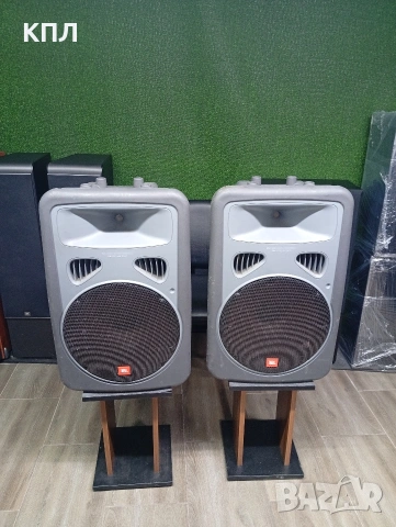 Професионални активни 15-ки JBL EON Power -15