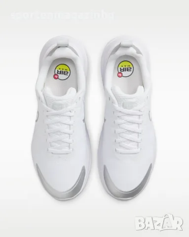 Дамски маратонки Nike Air Max Nuaxis, снимка 5 - Маратонки - 55559490