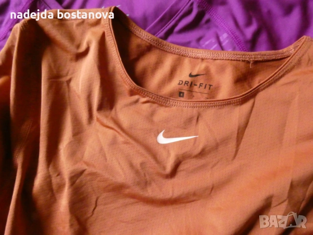 продавам лот от две дамски тениски за бягане на марката nike dry fit,размер S, снимка 4 - Тениски - 54550913