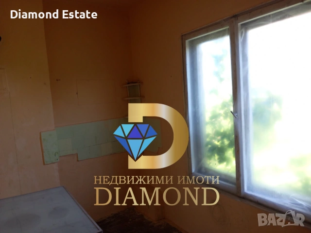 Двуетажна къща в село Дълбок извор, общ. Първомай, снимка 11 - Къщи - 51163611