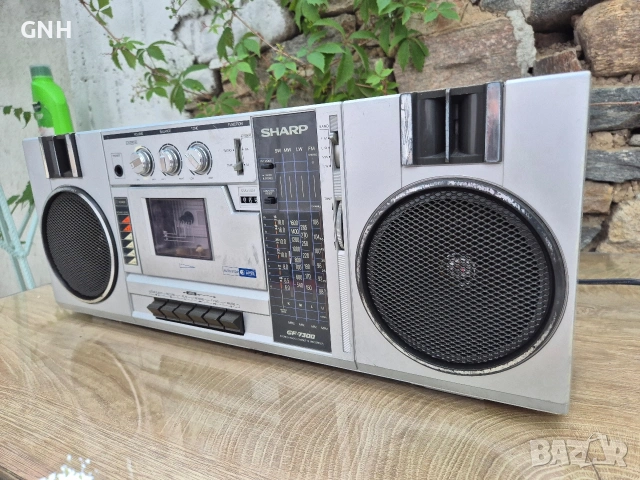 Радиокасетофон Sharp GF7300H , снимка 3 - Радиокасетофони, транзистори - 55190238