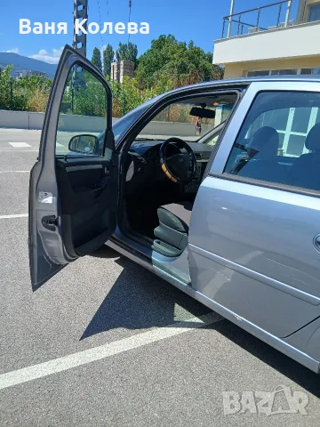 Opel Meriva 1.3CDTI, снимка 4 - Автомобили и джипове - 55462193