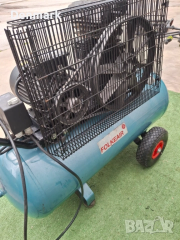 Италиански трифазен професионален компресор , снимка 4 - Други машини и части - 54151196