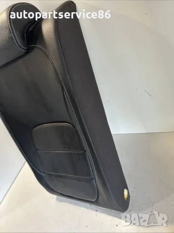 Задна дясна седалка с облегалка за глава, черна кожа, горна част, R-Sport за Jaguar XE 2015 #455