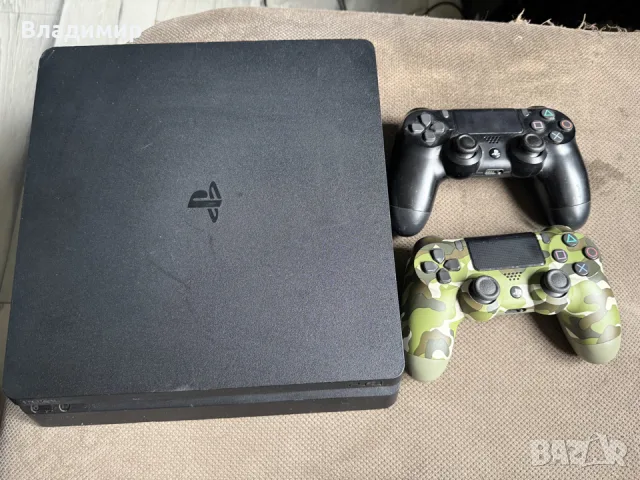 Playstation 4 slim 1TB с два джойстика, снимка 4 - PlayStation конзоли - 55555805