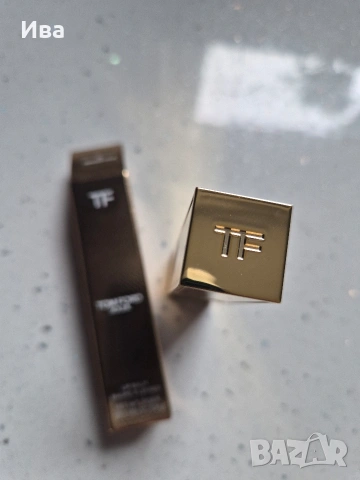Балсам за устни Tom Ford Soleil Summer Lip Balm , снимка 2 - Декоративна козметика - 54641333