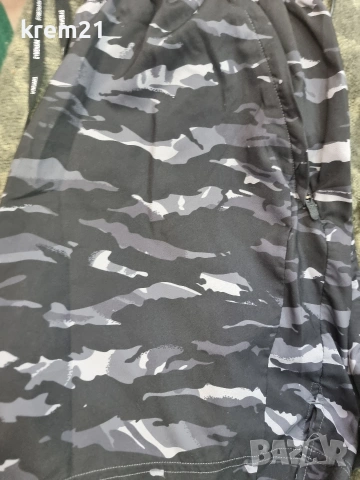 Gymshark мъжки шорти за бягане М, снимка 3 - Къси панталони - 54551304