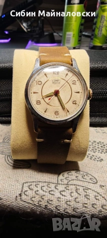 Унисекс германски часовник UMF Ruhla, работещ — €35, снимка 9 - Мъжки - 54222502