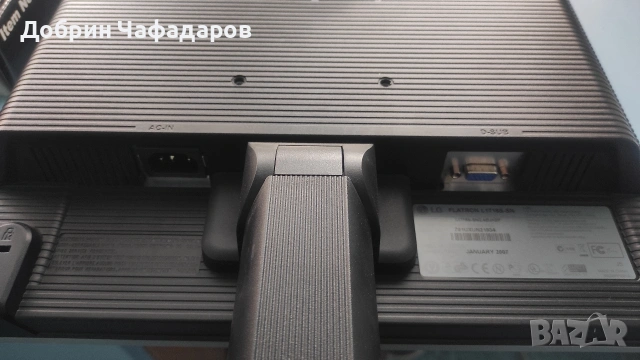 LCD монитор LG Flatron L1718S-SN, снимка 4 - Работни компютри - 54483986