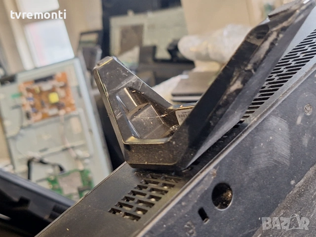 оригинална стойка КРАЧЕТА Телевизор  за  Philips,  модел 32PHT4201/12, снимка 5 - Части и Платки - 54015575