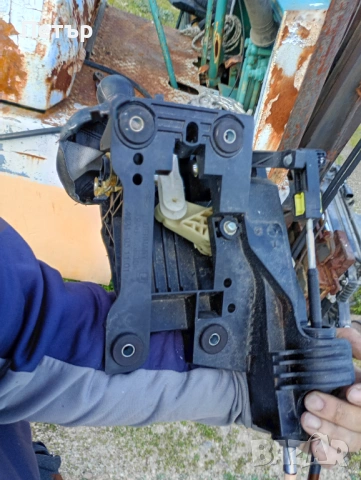 Жила с скоростен лост Форд транзит 2006-2013г 6скорости, снимка 4 - Части - 54175909