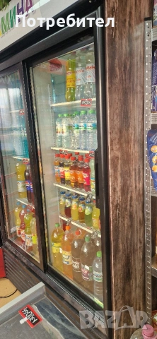 двойна  хладилна витрина