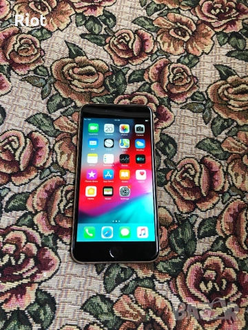 Продавам iPhone 6plus 