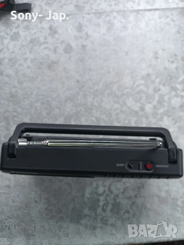 радио- Panasonic RF-3700, снимка 4 - Радиокасетофони, транзистори - 54371472