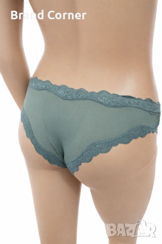 Комплект дамско бельо Hunkemöller – сутиен 90C и бикини XL, тюркоазено-син цвят с дантела, снимка 9 - Бельо - 54516764