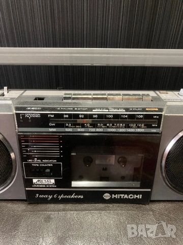 HITACHI TRK-6701W VINTAGE RETRO BOOMBOX радио касетофон, снимка 9 - Радиокасетофони, транзистори - 54778620