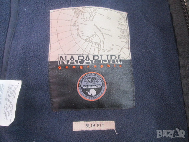 NAPAPIJRI softshell яке размер S., снимка 3 - Якета - 54484876