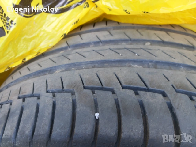 275/45 R20 Continental