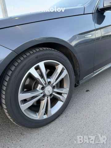Mercedes E350 4x4, снимка 7 - Автомобили и джипове - 55159918