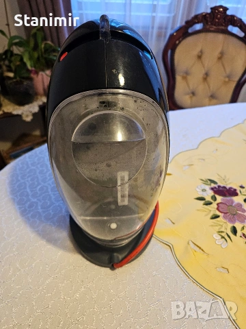 Кафемашина Nescafe Dolce Gusto, снимка 2 - Кафемашини - 55153045
