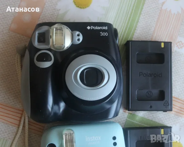 Fujifilm Instax Mini 11 и Polaroid 300 Instant Film , снимка 9 - Фотоапарати - 55540132